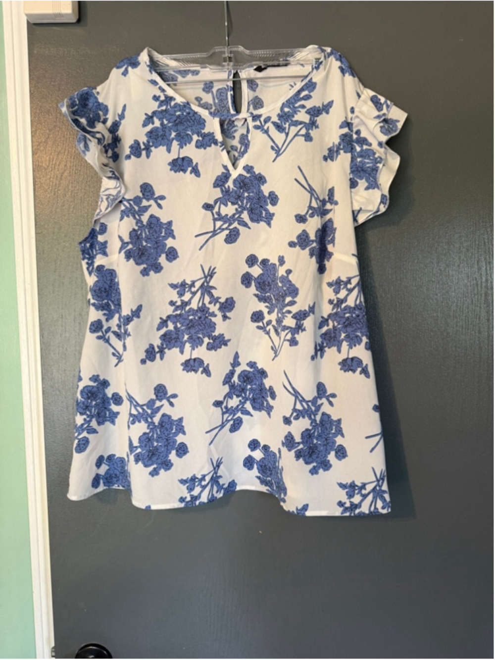 Women's BLOOMCHIC White & Blue Floral Blouse Plus Size 18